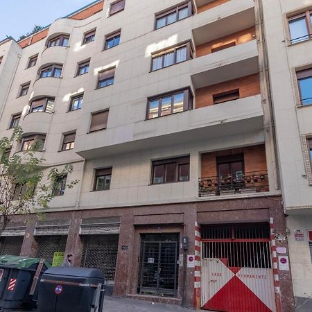 Akomodat En Apartamento En El Centro De Bilbao Con Parking Exteriér fotografie