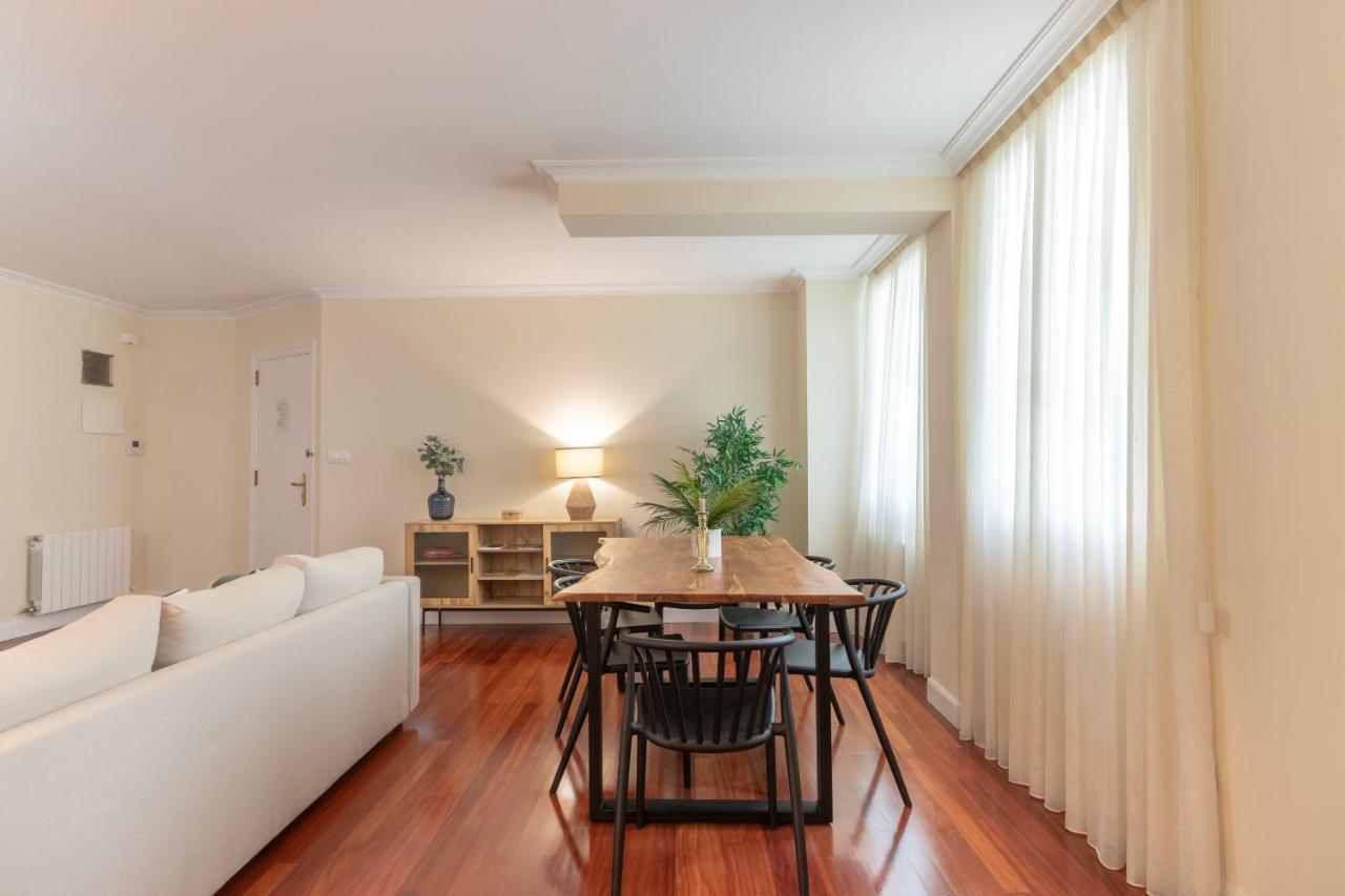 Akomodat En Apartamento En El Centro De Bilbao Con Parking Exteriér fotografie