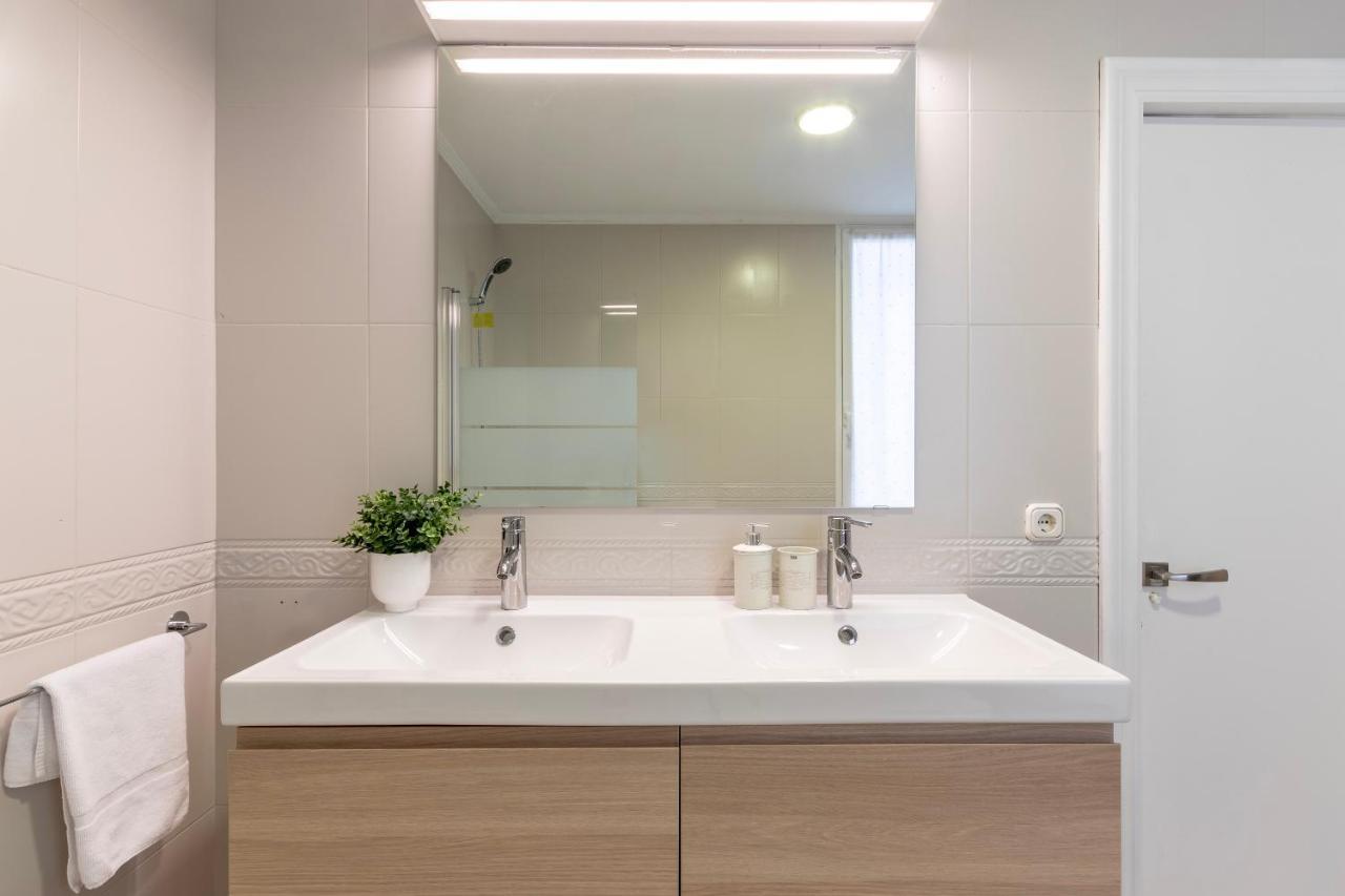 Akomodat En Apartamento En El Centro De Bilbao Con Parking Exteriér fotografie