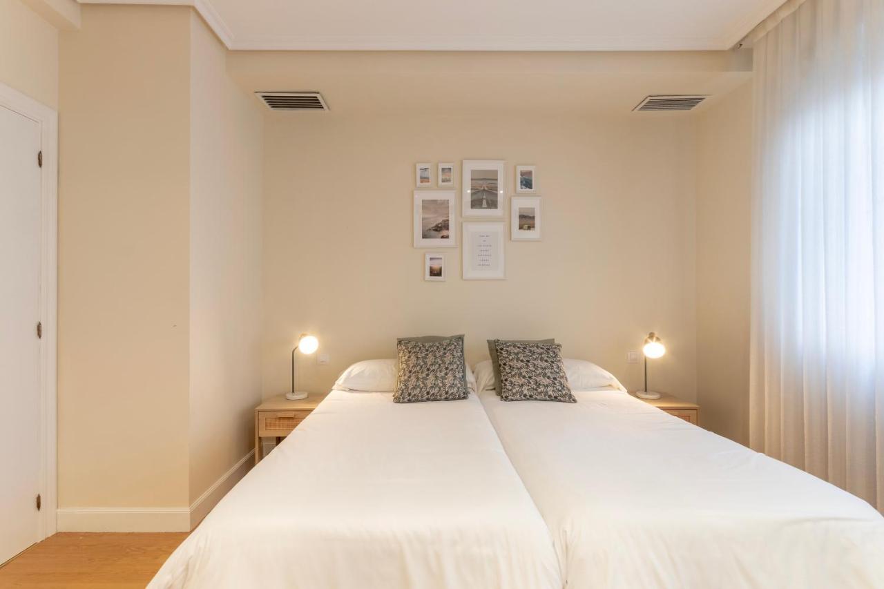 Akomodat En Apartamento En El Centro De Bilbao Con Parking Exteriér fotografie